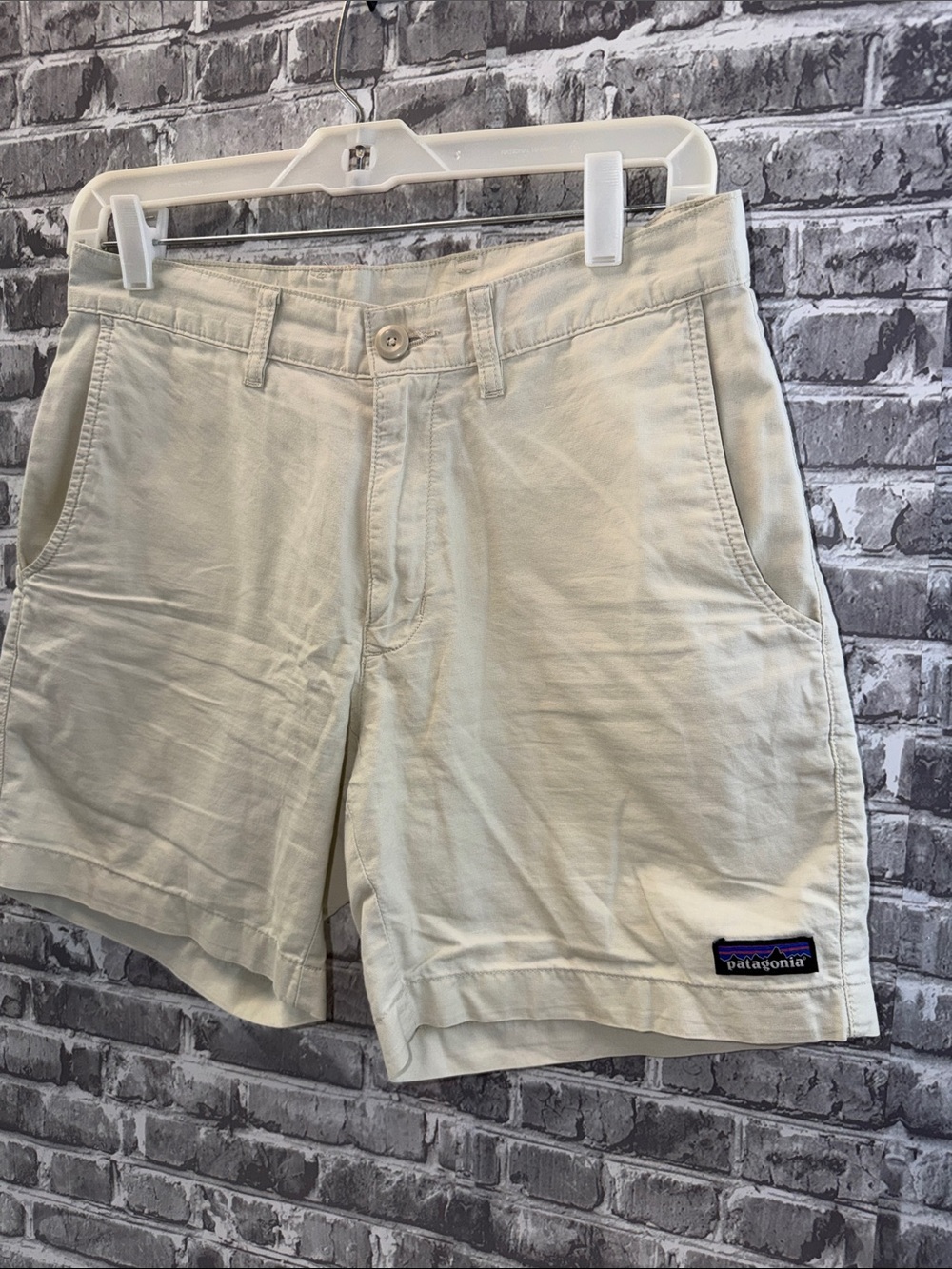Patagonia Women's‎ Cream Casual Chino-Style Shorts